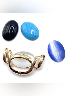 OPTIONS Premier Designs Pendant - Gold - 2006 Catalog (4573)